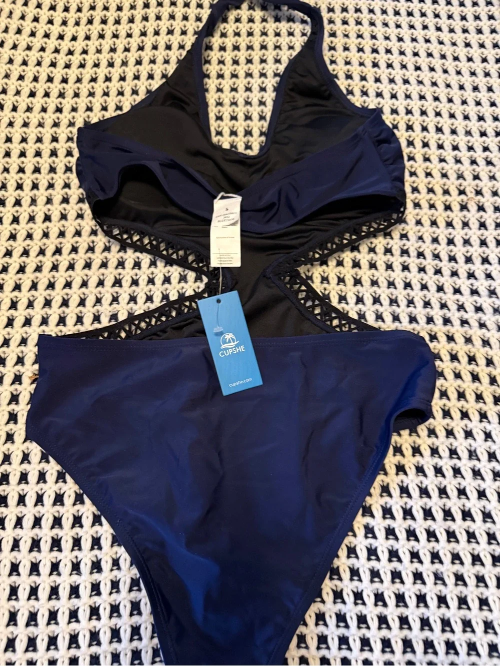 NWT - Cupshe Navy Cutout Halter One-Piece Swimsuit size Small